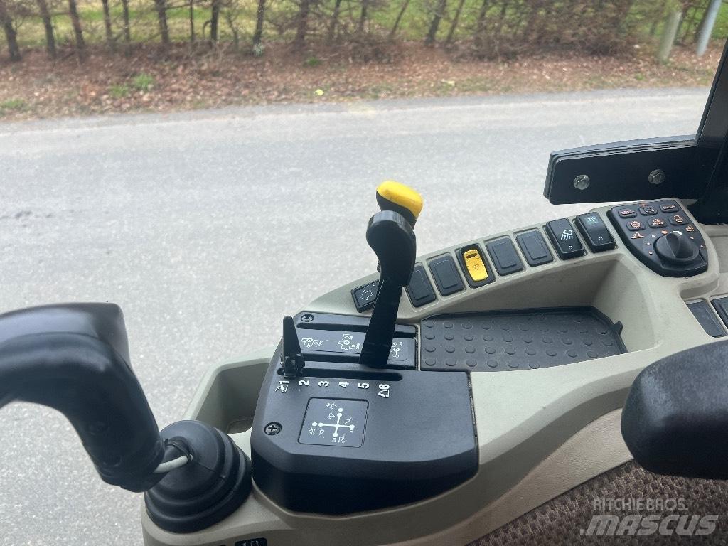 John Deere 3046 R Компактни трактори