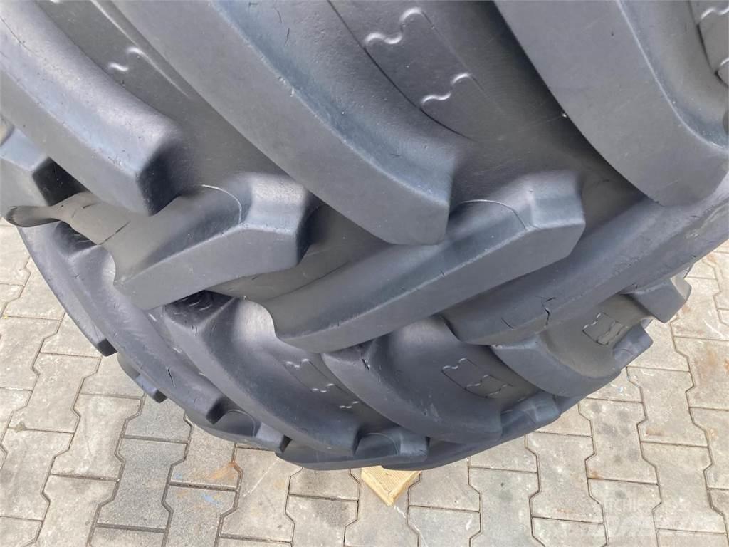BKT 600/65R30 Колелета/Гуми