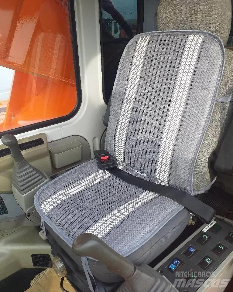 Daewoo 520 LCV Верижен екскаватор