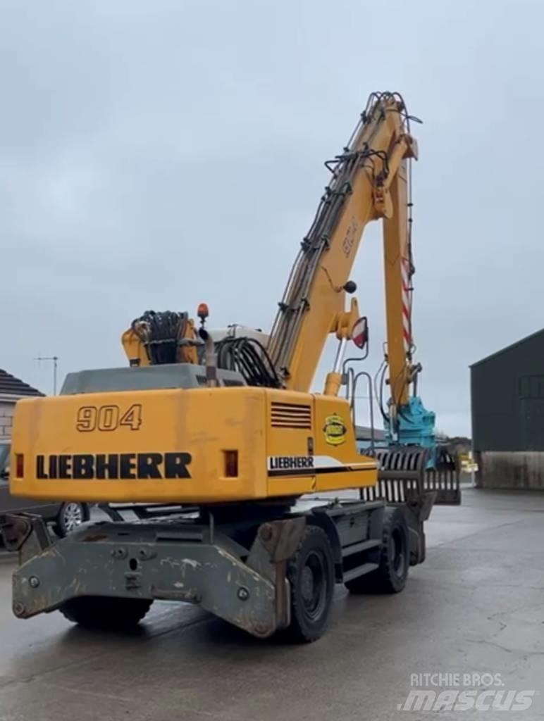 Liebherr A 904 C Оператори на отпадъци/индустрия
