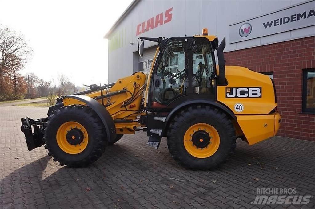 JCB tm 420 a sv Телескопични товарачи за селското стопанство