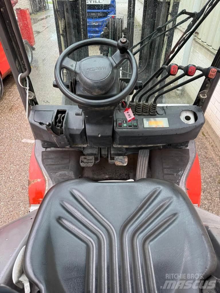 Manitou MI25 Дизелови камиони