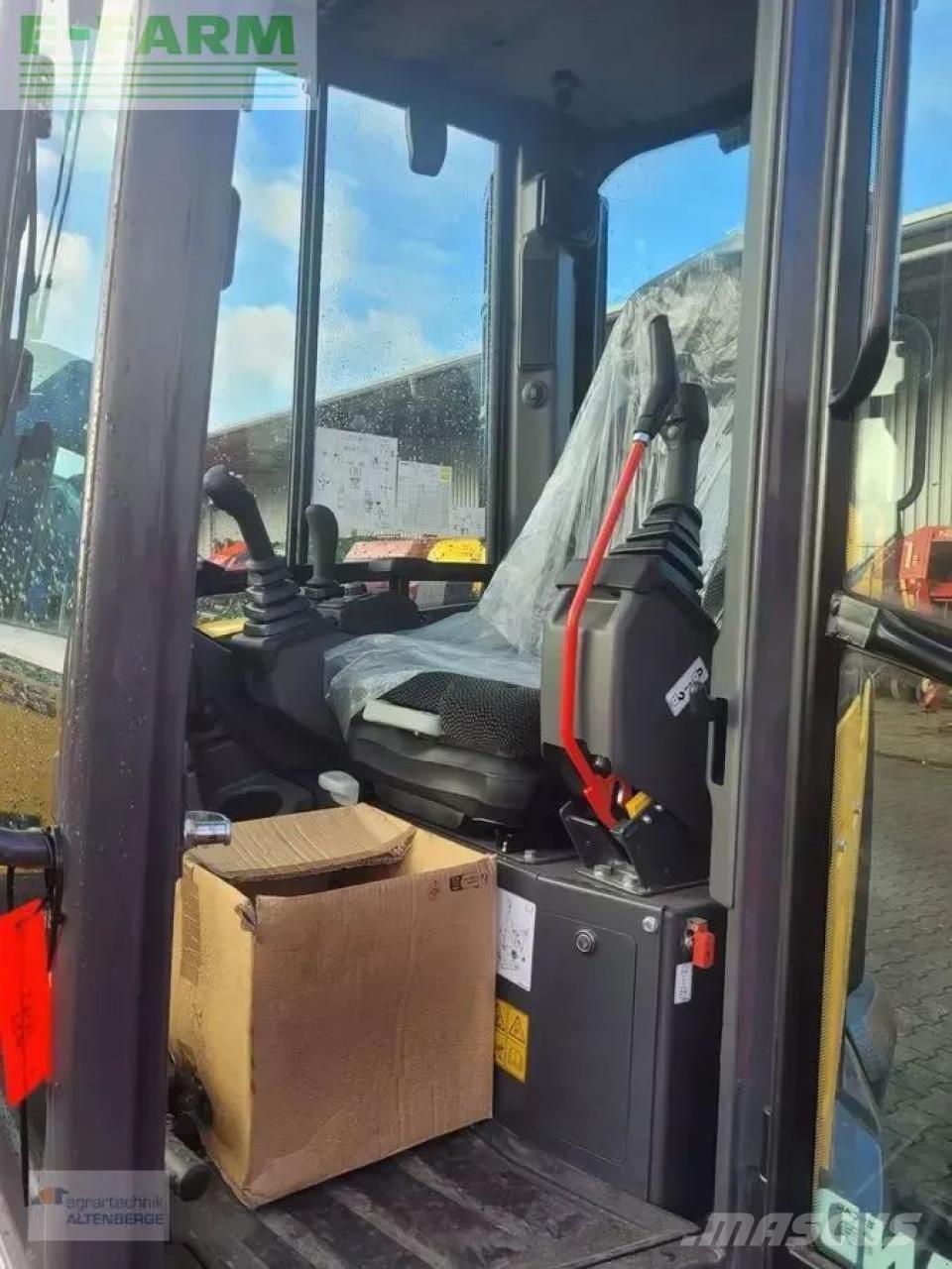 New Holland e55d Мини екскаватори < 7 т