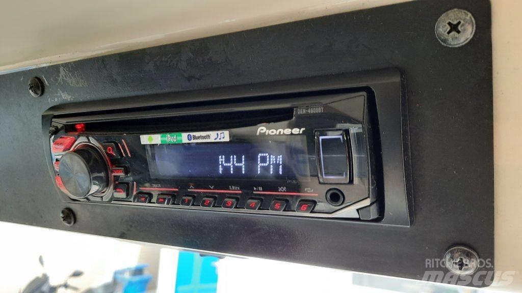Ravo 530ST Автоматични метачки с четки