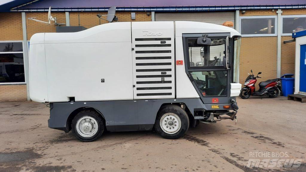 Ravo 530ST Автоматични метачки с четки