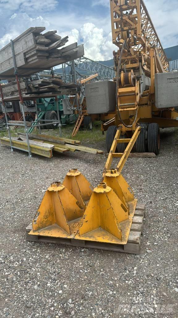 Potain HD 40 A Самоповдигащи кранове