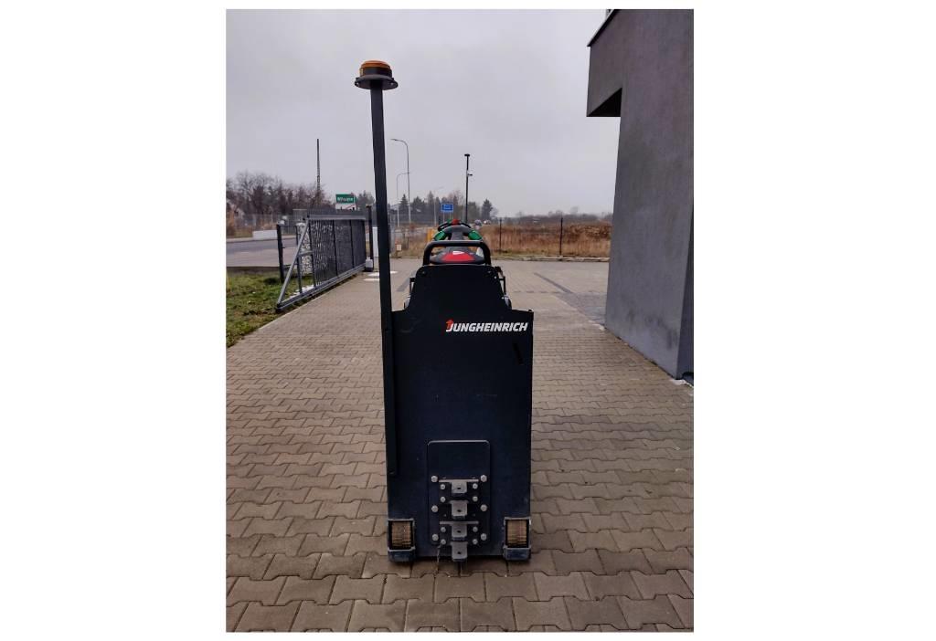Jungheinrich EZS 130 Валачещи камиони