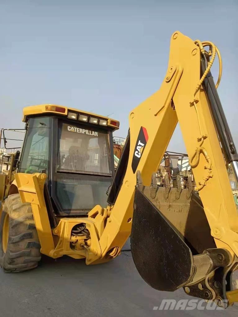 CAT 416E Товарач със заден ексватор