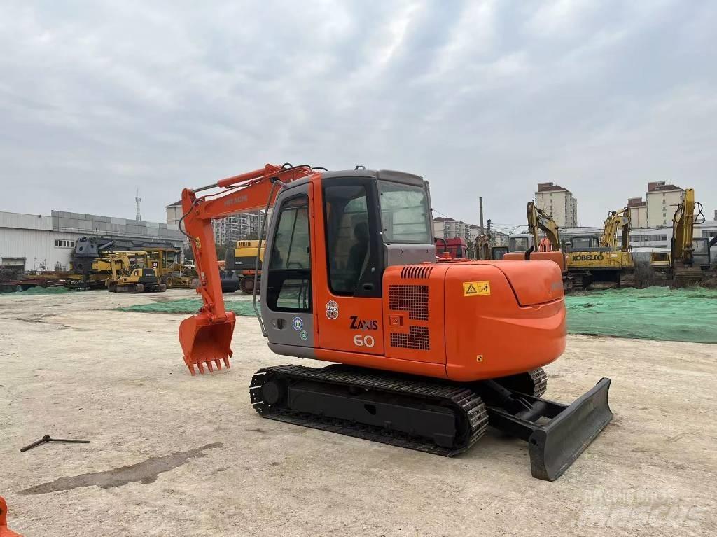 Hitachi ZX 60 Мини екскаватори < 7 т