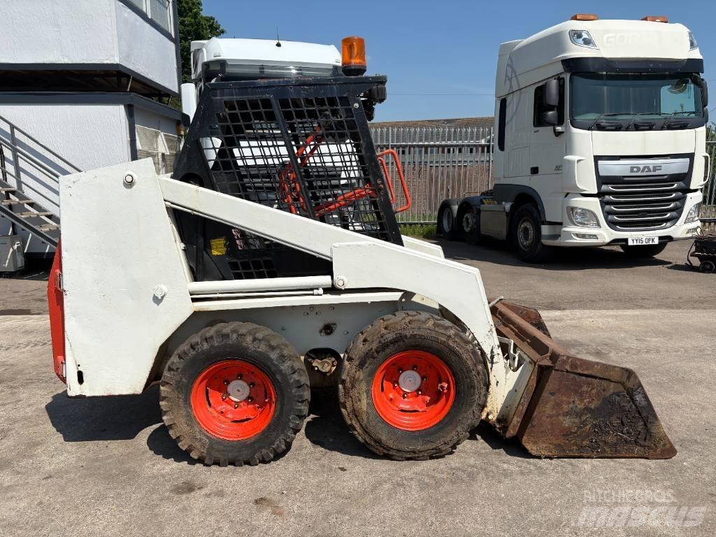 Bobcat 641 Мини товарачи
