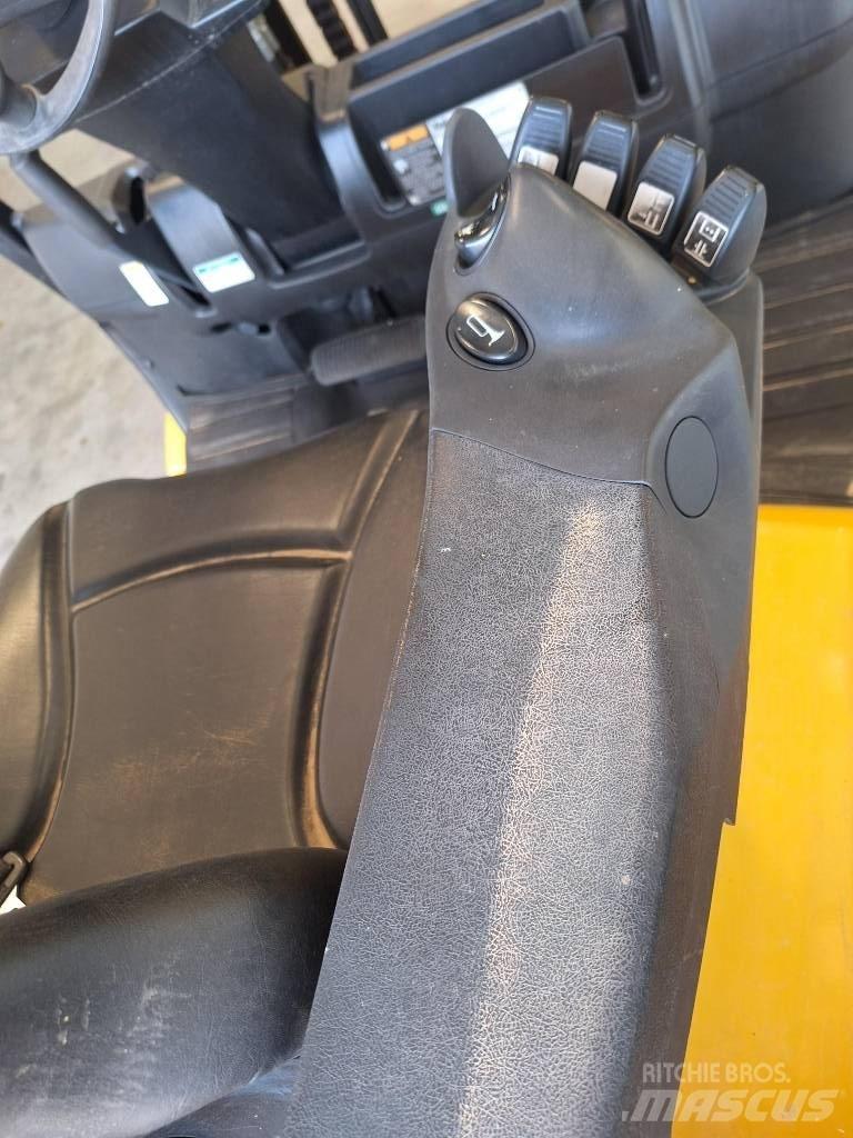 Yale GLP 50 VX Камиони с АГУ