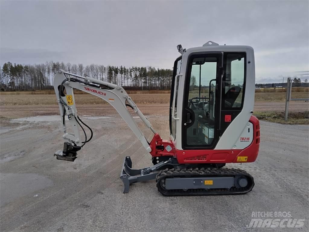 Takeuchi TB 216 Мини екскаватори < 7 т