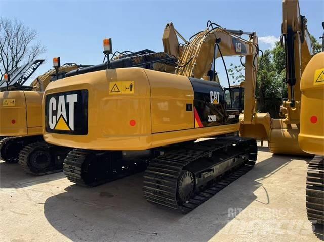 CAT 320 D Верижен екскаватор