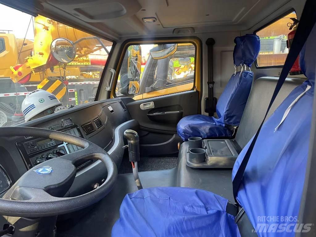 XCMG 50KC Всъдеходни кранове