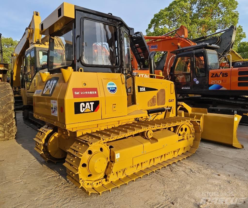 CAT D 5 K Верижни булдозери

