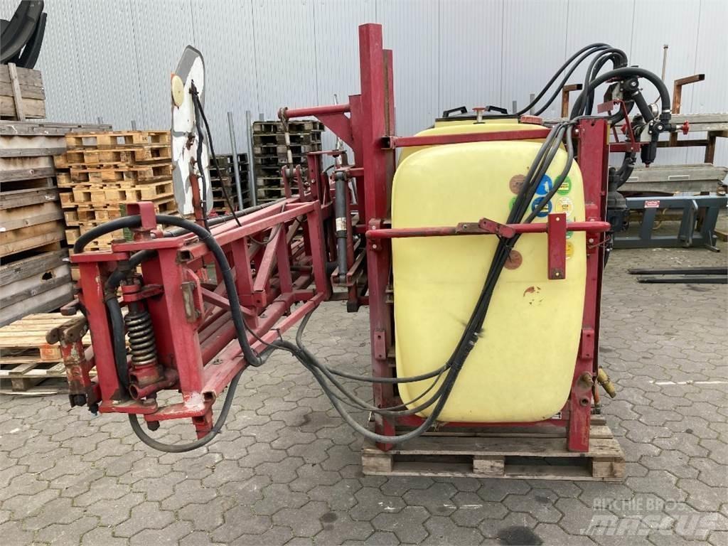 Hardi LX 1000 Ltr Прикачни пръскачки
