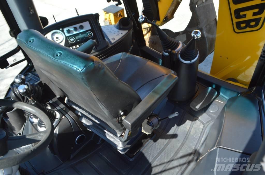 JCB 3 CX Товарач със заден ексватор