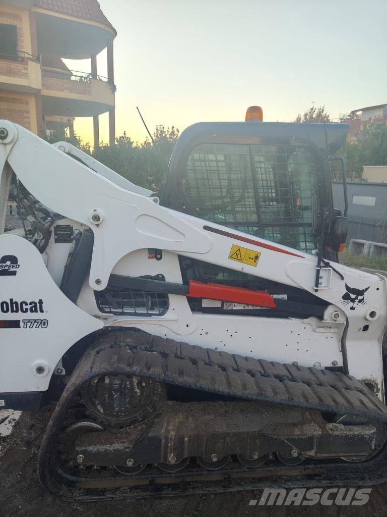 Bobcat T 770 Верижен товарач