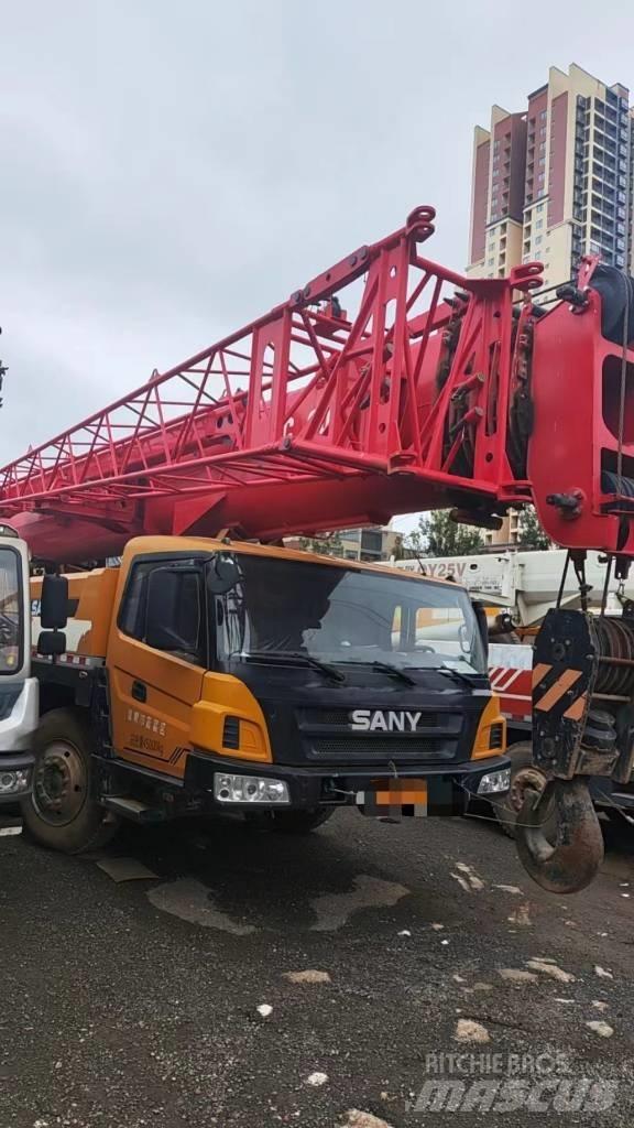 Sany STC600T6 Всъдеходни кранове