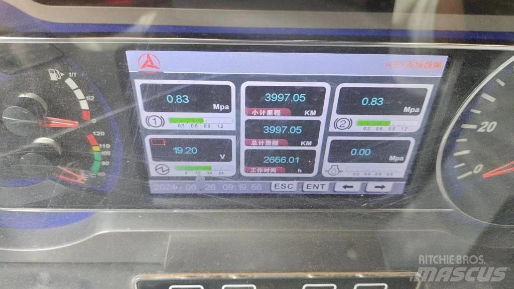 Sany STC600T6 Всъдеходни кранове