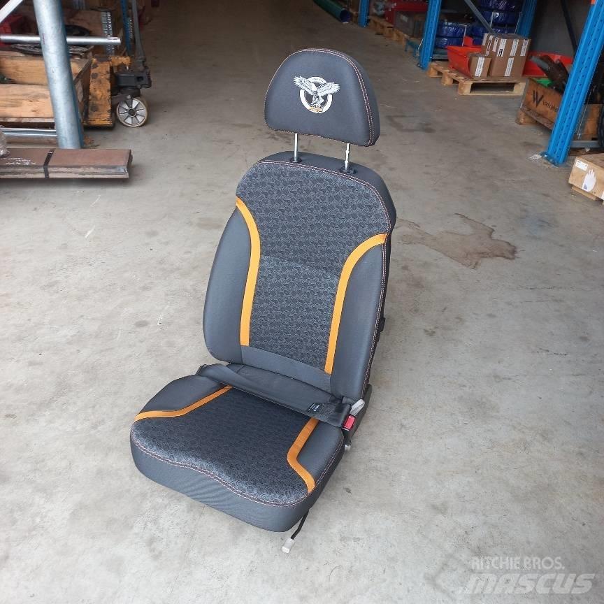 CASE CX210E stoel Кабина
