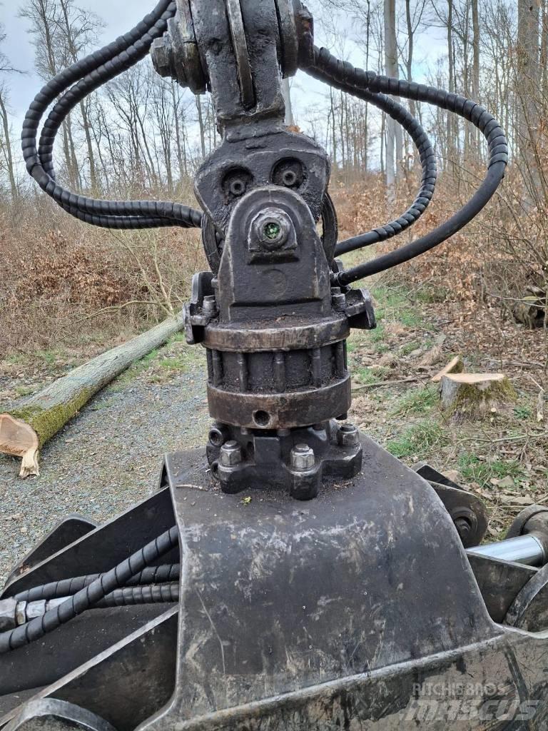 Timberjack 360 D Скидери
