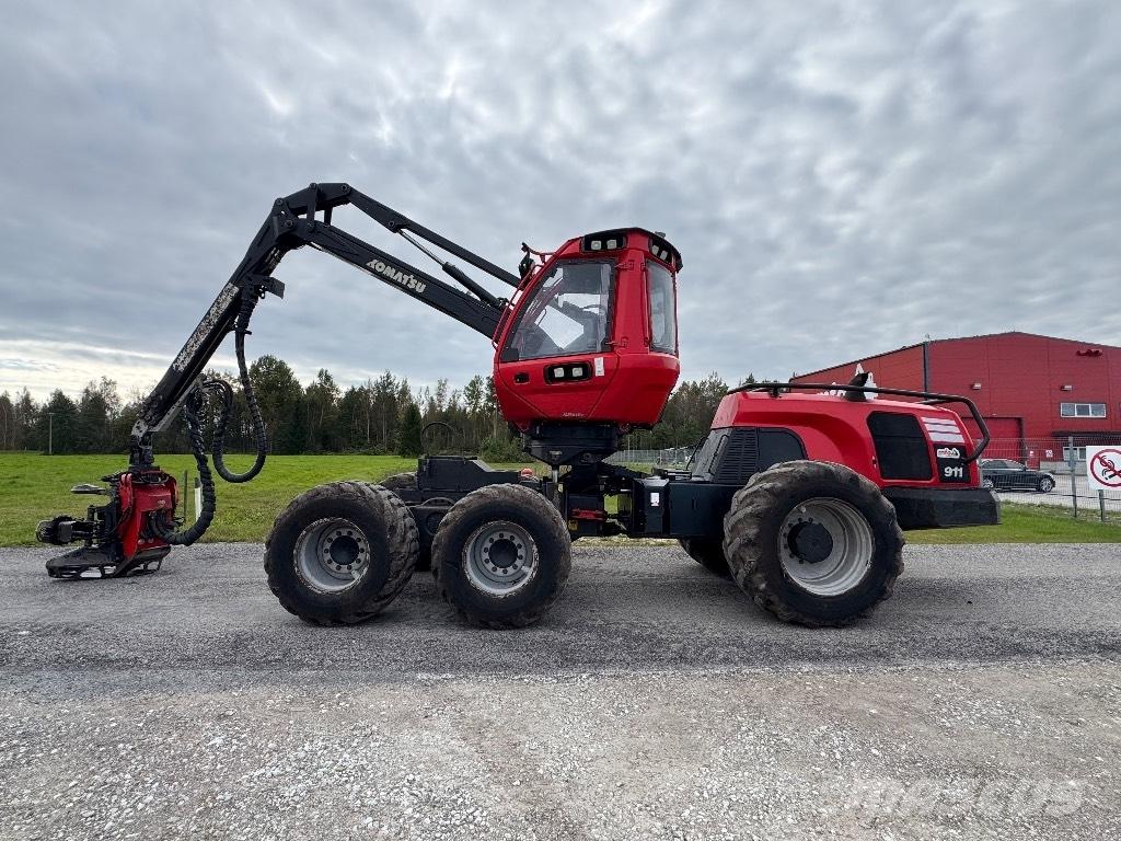 Komatsu 911 Харвестери