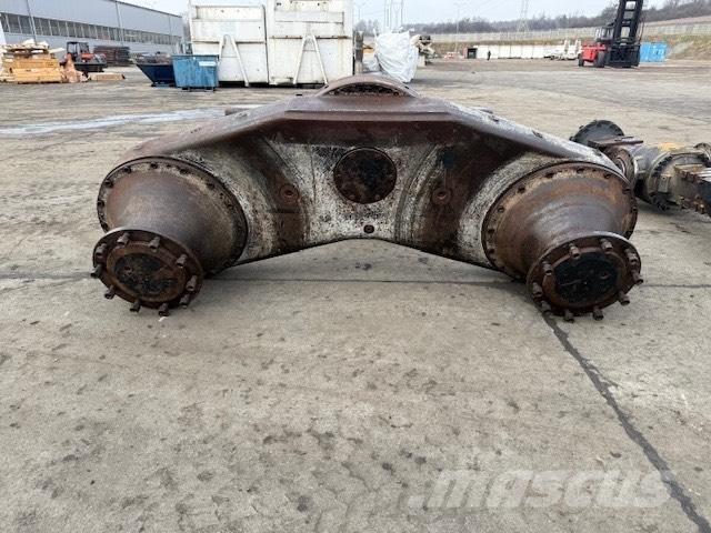 Valmet 921 TANDEM Шаси