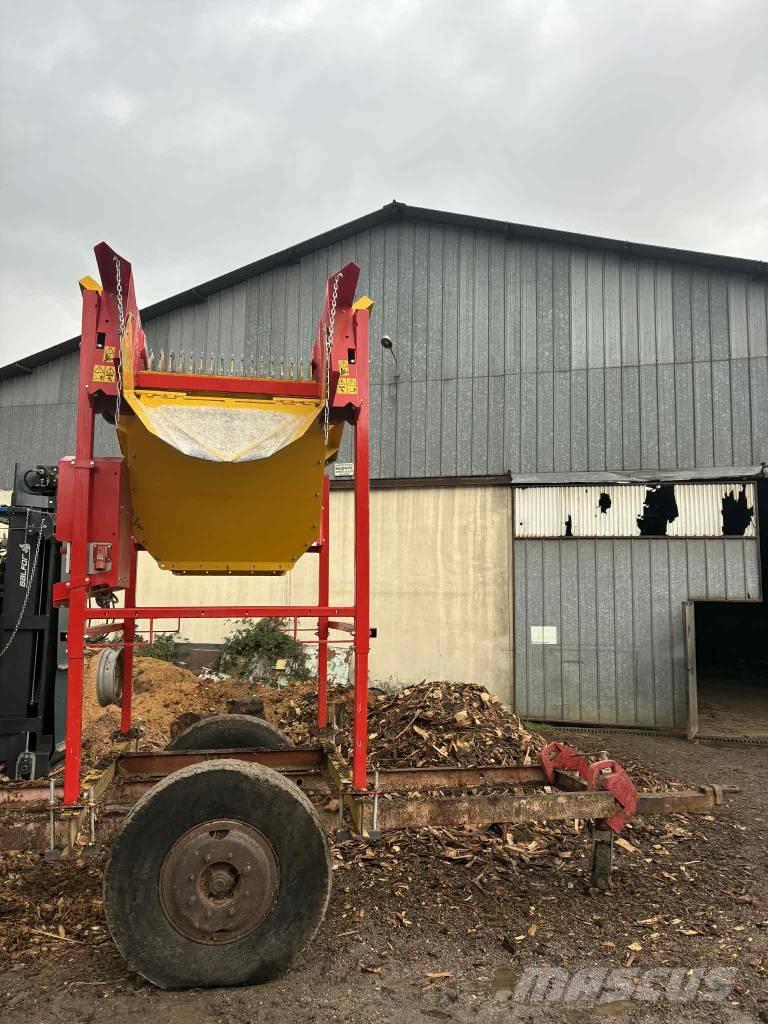 Balfor 750 Машини за цепене и рязане на дърва