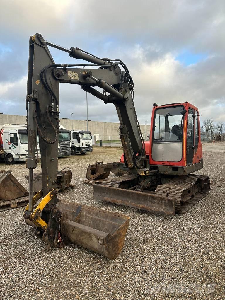 Komatsu PC 75 Средни екскаватори 7т - 12т