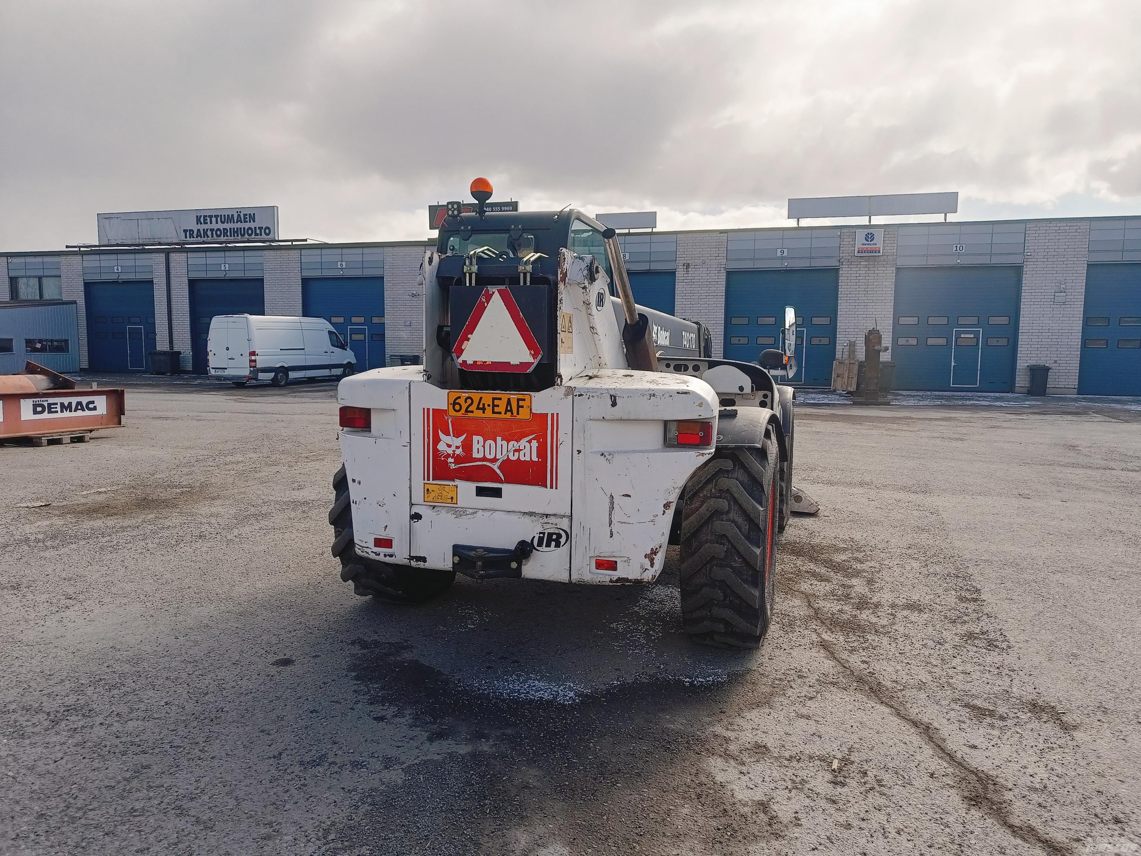 Bobcat T 40.170 Телескопични товарачи