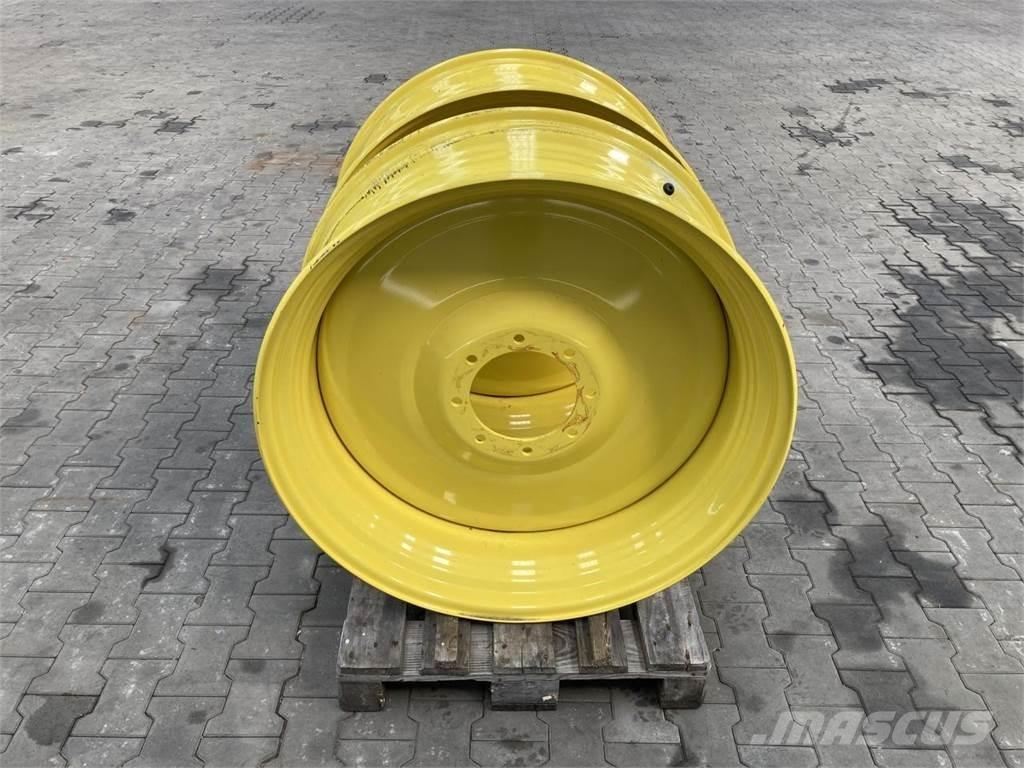 John Deere 15x38 Колелета/Гуми