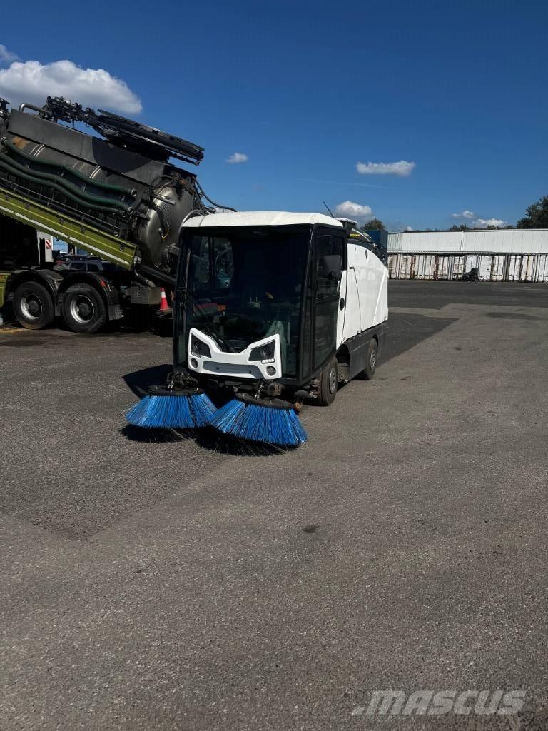 Bucher C 202 Автоматични метачки с четки