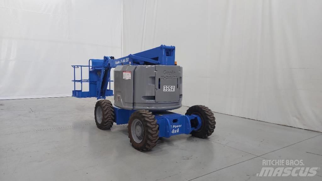Genie Z 34/22 IC Съчленени стрелови подемници