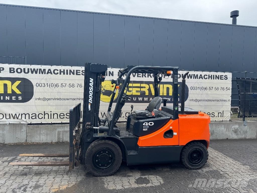 Doosan D 40 SC-7 Дизелови камиони