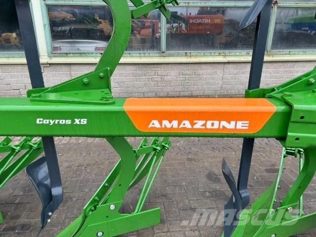 Amazone CAYROS XS Реверсивни плугове