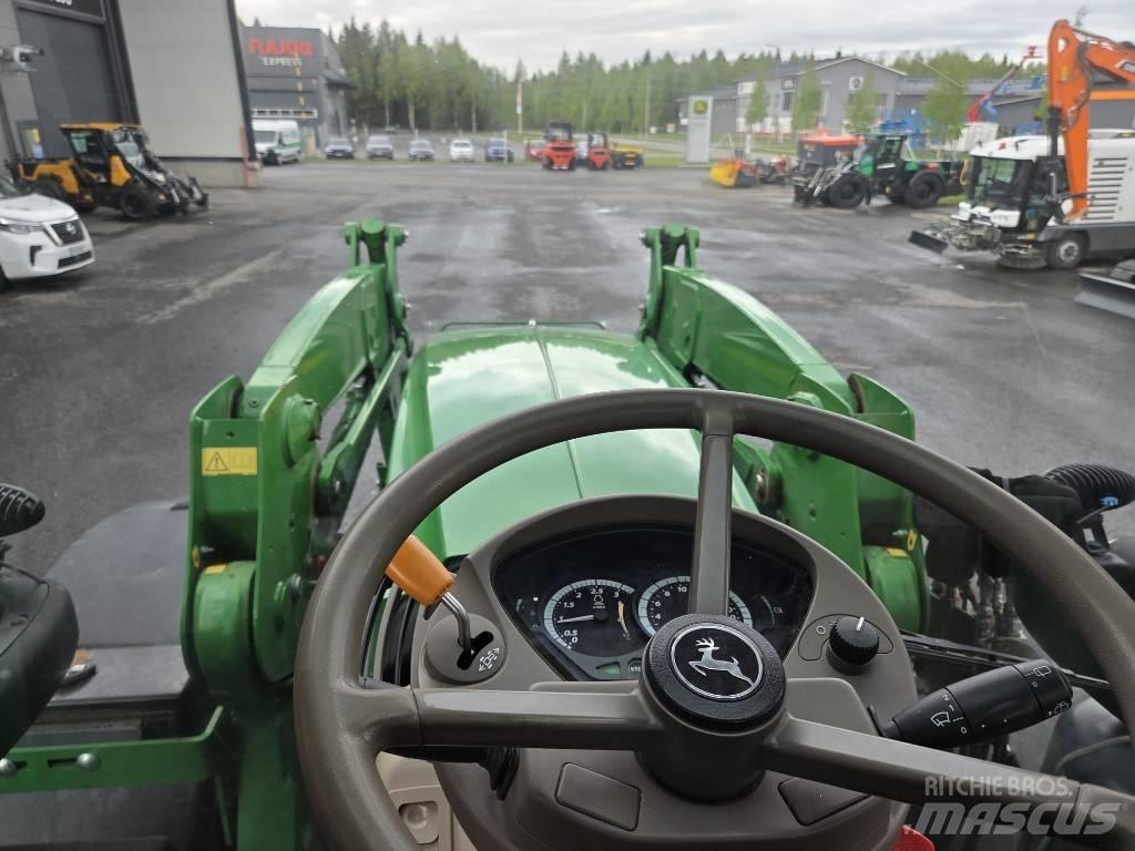 John Deere 6155R Трактори