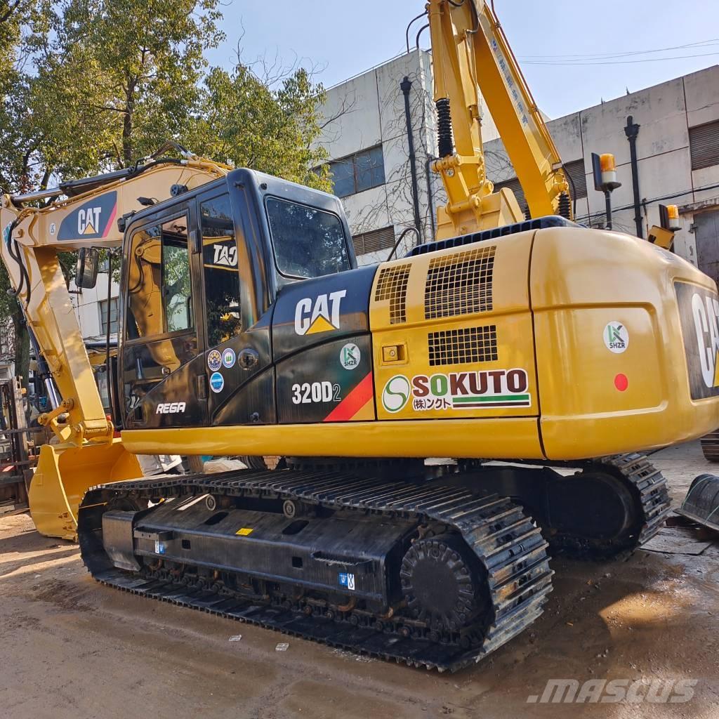 CAT 320 D2 Верижен екскаватор