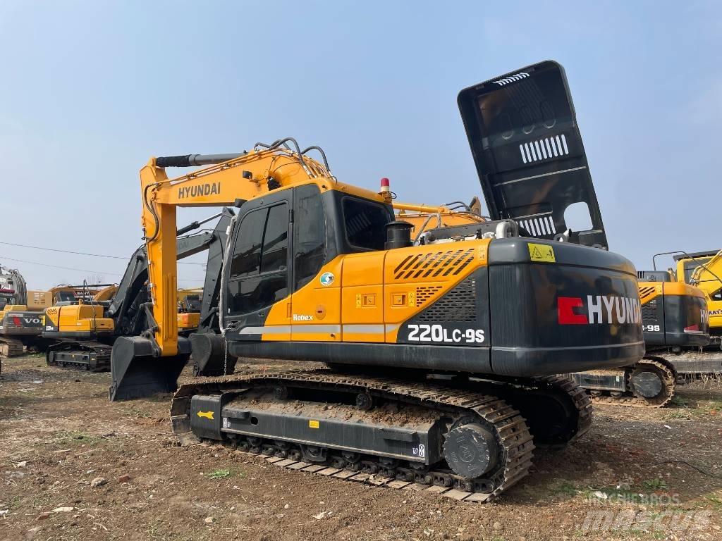 Hyundai 220-9S Верижен екскаватор