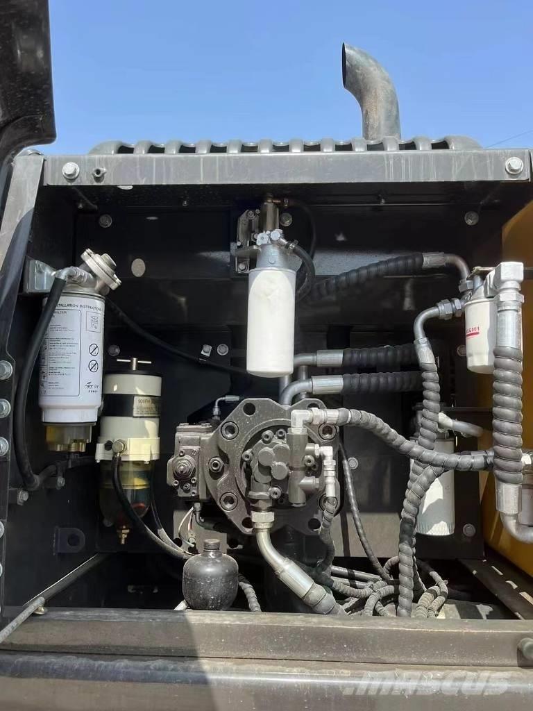 Volvo EC 240 Верижен екскаватор