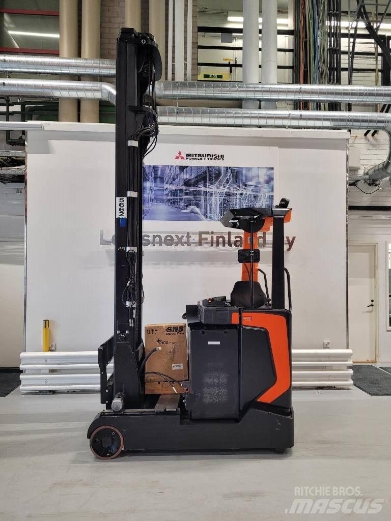Rocla HXX25 Ретрак/ Високоповдигач с изместване на вилката напред