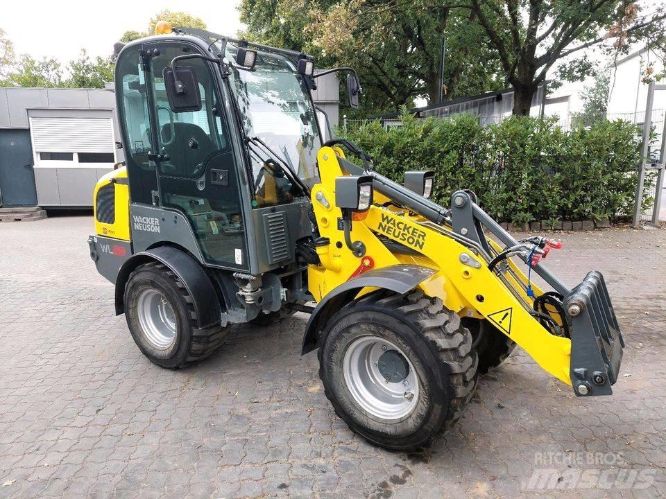 Wacker Neuson WL28 Колесни товарачи