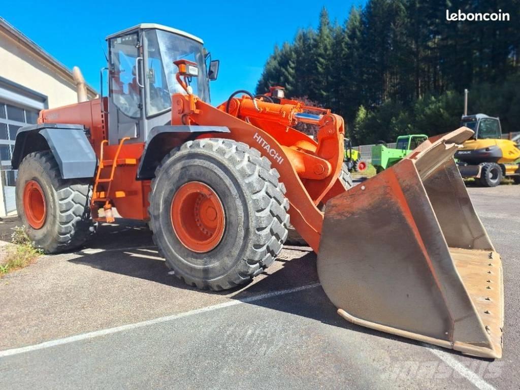 Hitachi LX 290 E Колесни товарачи