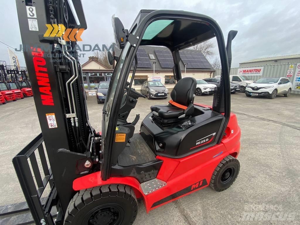 Manitou MI 25 D Дизелови камиони