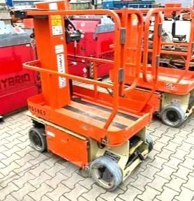JLG 1230 ES Вертикални мачтови повдигачи
