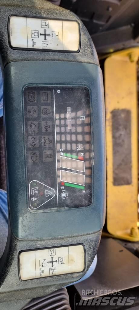 Komatsu CK 35-1 Мини товарачи
