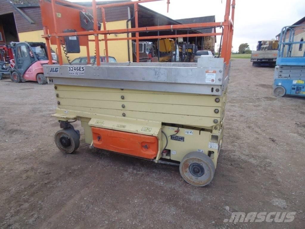 JLG 3245 ES Ножични работни платформи