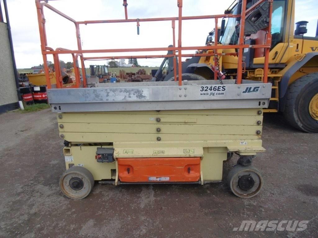 JLG 3245 ES Ножични работни платформи