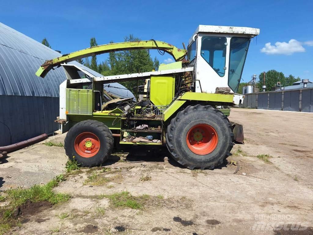CLAAS Jaguar 690 Самоходни фуражири