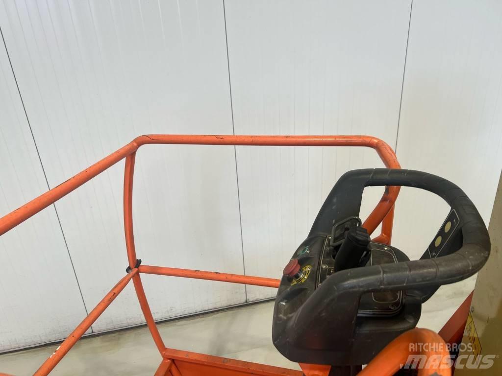 JLG Toucan 8E Съчленени стрелови подемници